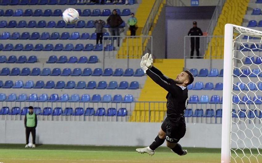 “Kəpəz”in portuqaliyalı futbolçusu: “Gəzdikcə Gəncədə çox şeyi kəşf edirəm”